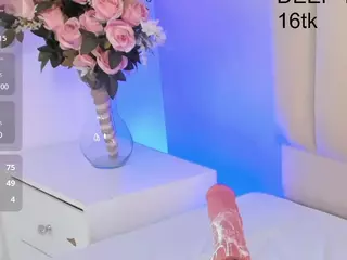 MayeUtica's Live Sex Cam Show