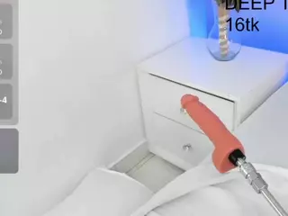 MayeUtica's Live Sex Cam Show