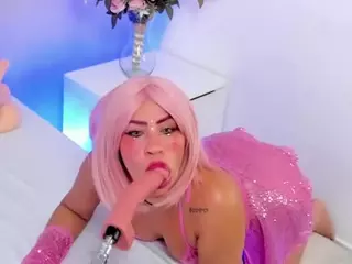 MayeUtica's Live Sex Cam Show