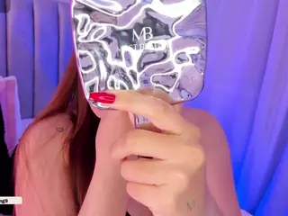 Linacamg9's Live Sex Cam Show