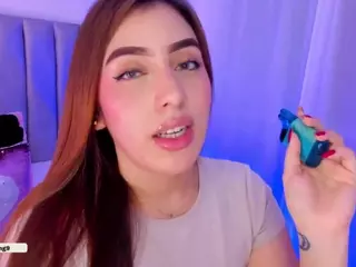Linacamg9's Live Sex Cam Show