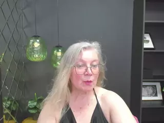 NataliMellow's Live Sex Cam Show