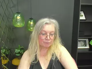 NataliMellow's Live Sex Cam Show
