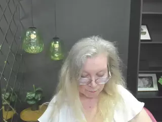 NataliMellow's Live Sex Cam Show
