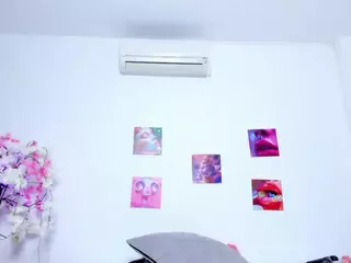 lency-rose's Live Sex Cam Show