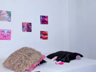 lency-rose's Live Sex Cam Show