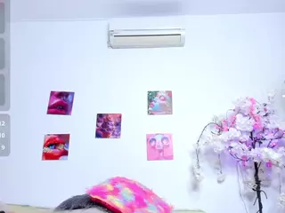 lency-rose's Live Sex Cam Show