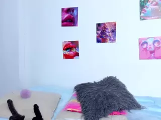 lency-rose's Live Sex Cam Show