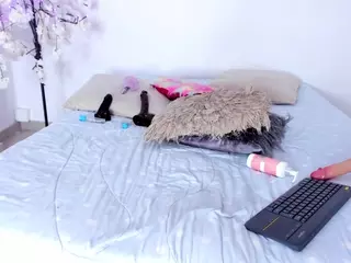 lency-rose's Live Sex Cam Show