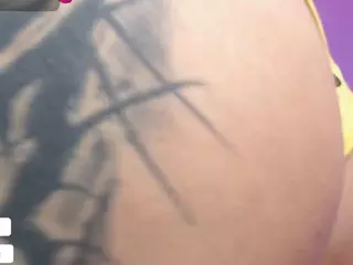 Selvalentinex's Live Sex Cam Show