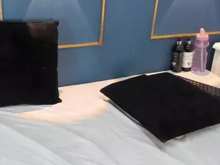 SophiSimpson's Live Sex Cam Show