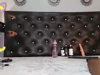 SophiSimpson's Live Sex Cam Show