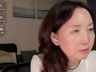 AvroraSakura's Live Sex Cam Show