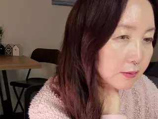 AvroraSakura's Live Sex Cam Show