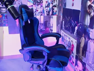 Kenya Buhle's Live Sex Cam Show