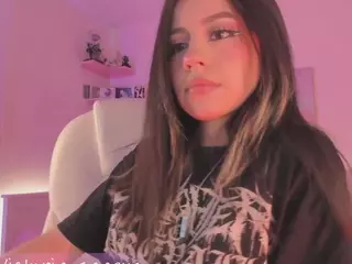 Victoria Saenz's Live Sex Cam Show