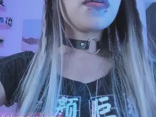 Victoria Saenz's Live Sex Cam Show