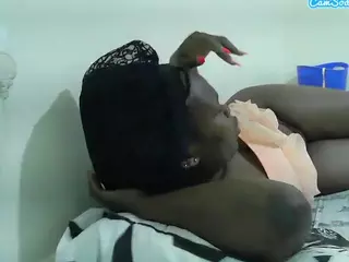 sweet-boo's Live Sex Cam Show