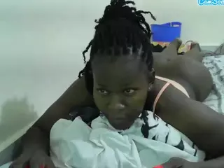 sweet-boo's Live Sex Cam Show