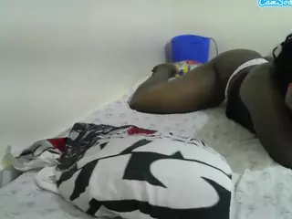 sweet-boo's Live Sex Cam Show