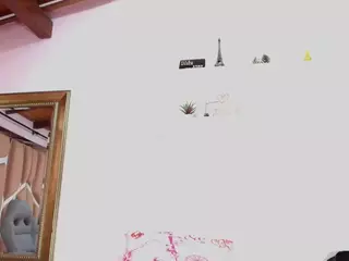 bss-naia's Live Sex Cam Show