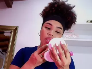 bss-naia's Live Sex Cam Show