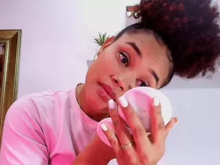 bss-naia's Live Sex Cam Show