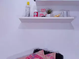 bss-naia's Live Sex Cam Show