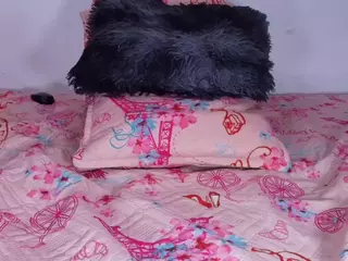 bss-naia's Live Sex Cam Show