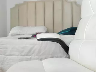 Pamela-Moreno's Live Sex Cam Show