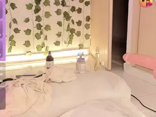 Tiffaannyyy's Live Sex Cam Show
