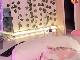 Tiffaannyyy's Live Sex Cam Show