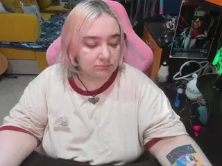 Softie-Sofy's Live Sex Cam Show