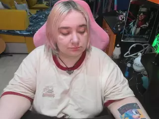 Softie-Sofy's Live Sex Cam Show