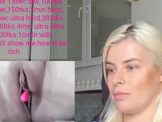 misslolaa's Live Sex Cam Show