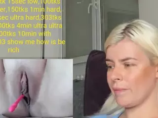 misslolaa's Live Sex Cam Show