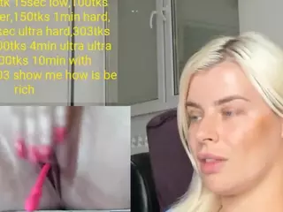 misslolaa's Live Sex Cam Show