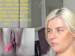 misslolaa's Live Sex Cam Show
