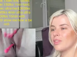 misslolaa's Live Sex Cam Show
