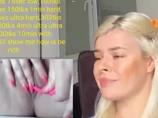 misslolaa's Live Sex Cam Show