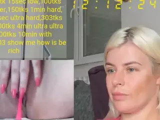 misslolaa's Live Sex Cam Show