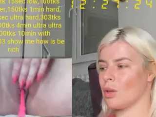 misslolaa's Live Sex Cam Show