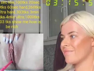 misslolaa's Live Sex Cam Show