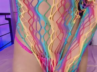 SOFLYCUTEFACE's Live Sex Cam Show