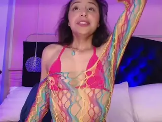 SOFLYCUTEFACE's Live Sex Cam Show