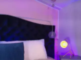 SOFLYCUTEFACE's Live Sex Cam Show
