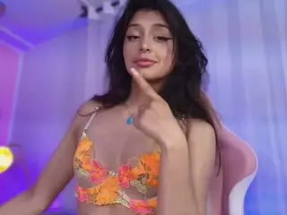 SOFLYCUTEFACE's Live Sex Cam Show