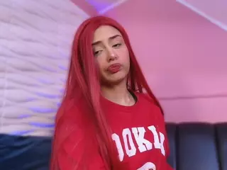 SOFLYCUTEFACE's Live Sex Cam Show