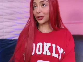 SOFLYCUTEFACE's Live Sex Cam Show
