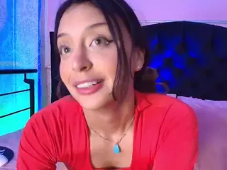 SOFLYCUTEFACE's Live Sex Cam Show
